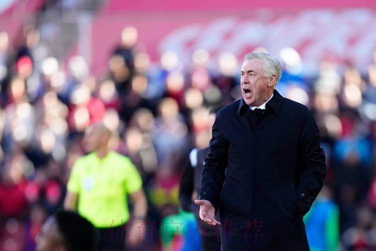 安帅:这座奖杯来得正是时候 现在要考虑对阵曼城 安帅:这座奖杯来得正是时候 现在要考虑对阵曼城